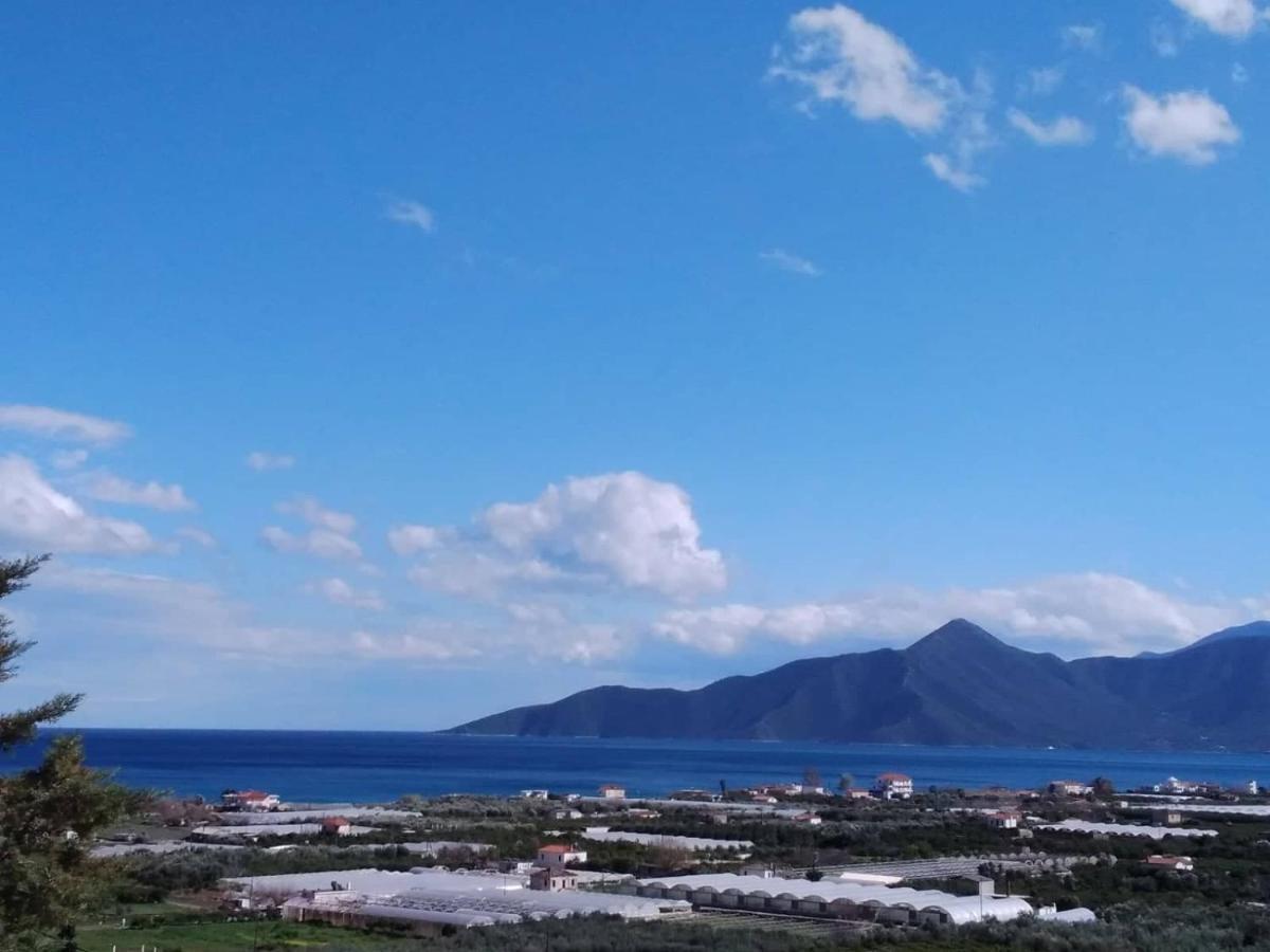 West Red Rock And View Leonidio Maisonette Studio Dış mekan fotoğraf